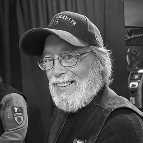 Memorial Brothers Pics BW Gearhead